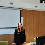 Paulina Potocka opowiada uczniom o swojej pracy