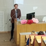 konferencja ZS15 przy UDSK w Białymstoku Wsparcie zdrowia psychicznego dzieci i młodzieży. Rola szkoły szpitalnej w procesie edukacji i terapii.