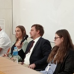 konferencja ZS15 przy UDSK w Białymstoku Wsparcie zdrowia psychicznego dzieci i młodzieży. Rola szkoły szpitalnej w procesie edukacji i terapii.