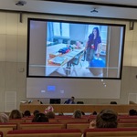 Prezentacja ukazująca naszych nauczycieli szkoły szpitalnej podczas ich pracy