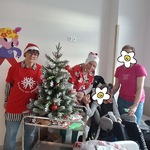 Panie nauczycielki z pacjentką i jej mamą