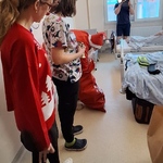 W oczekiwaniu Co tym razem podaruje święty Mikołaj