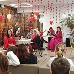 Występ Teatru Nauczycielskiego Kroplówka