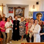 Nauczyciele naszej szkoły z księdzem biskupem H. Ciereszko