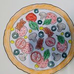 Pizza pokolorowana kredkami