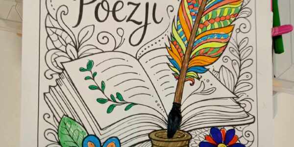 Dzień poezji - praca uczennicy z napisem