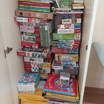 Książki, puzzle i gry