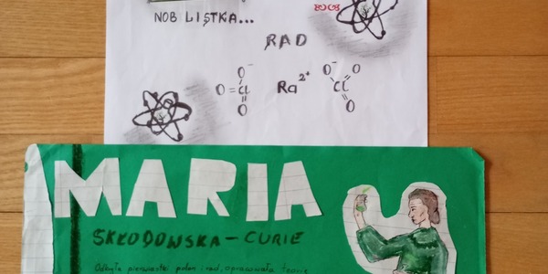 plakaty o Marii Składowskiej Curie wykonane przez uczniów