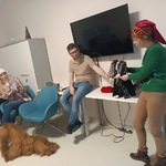 prezentowanie różnych typów lalek teatralnych