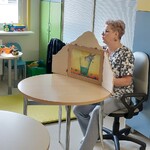 pani Wiesia i teatrzyk w walizce