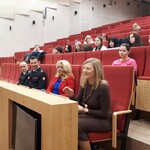 Panie Agnieszka Rzeszewska Radna Rady Miasta Białegostoku, Elżbieta Mikulska Prezes ZNP, Panowie PSP,nauczyciele,uczniowie,personel medyczny