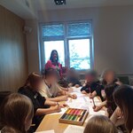 Uczniowie tworzą rysopisy