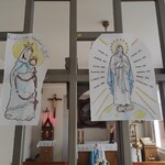 Galeria prac uczniów w kaplicy UDSK