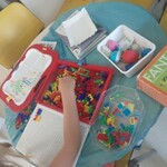 zabawa ćwicząca cierpliwość, wesoła mozaika