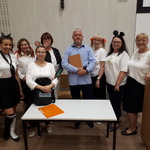 grupa aktorów teatru kroplówka