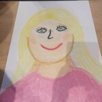 Pastelowy portret dziewczynki